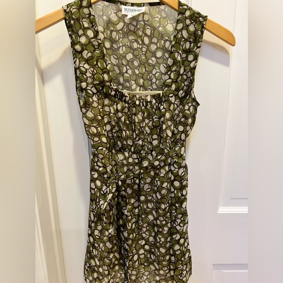 Maternity too - Picture 3 of 3